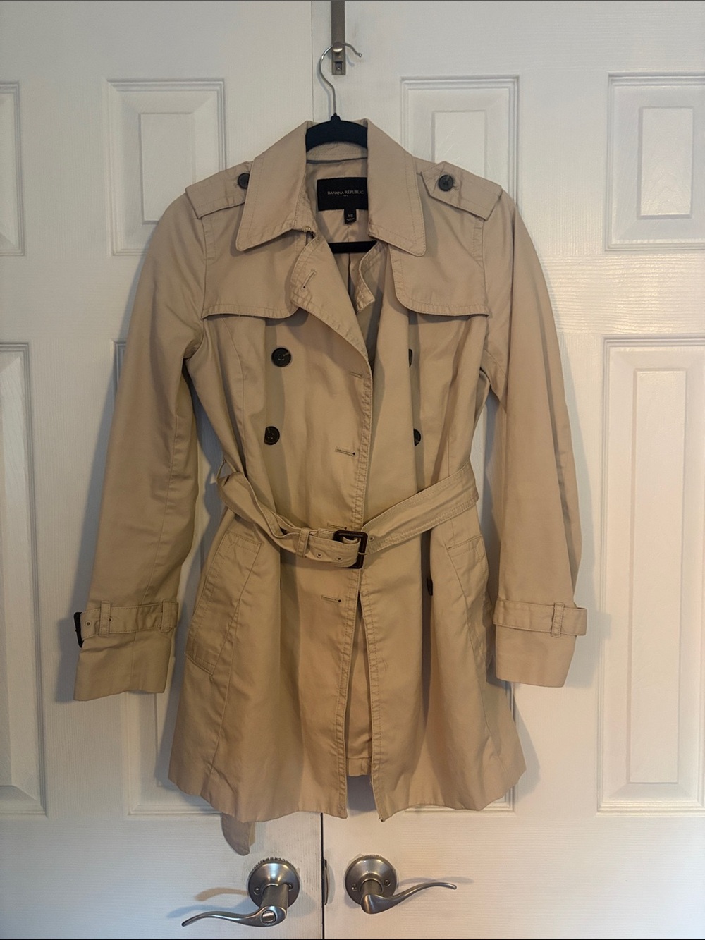 Banana Republic Beige Double-Breasted Trench with Waist Belt